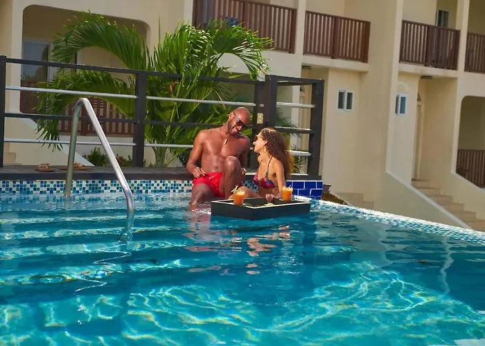Holiday home Hospitality Expert Cb Pool Chef