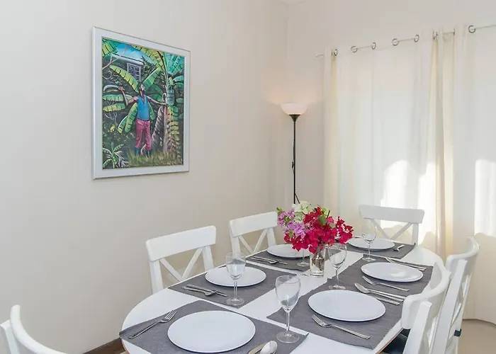 Hospitality Expert Cb Pool Chef Holiday home Montego Bay