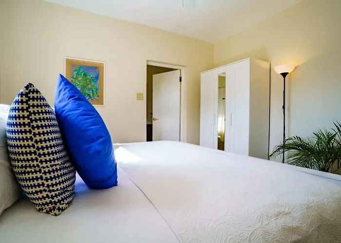 Hospitality Expert Cb Pool Chef Holiday home Montego Bay