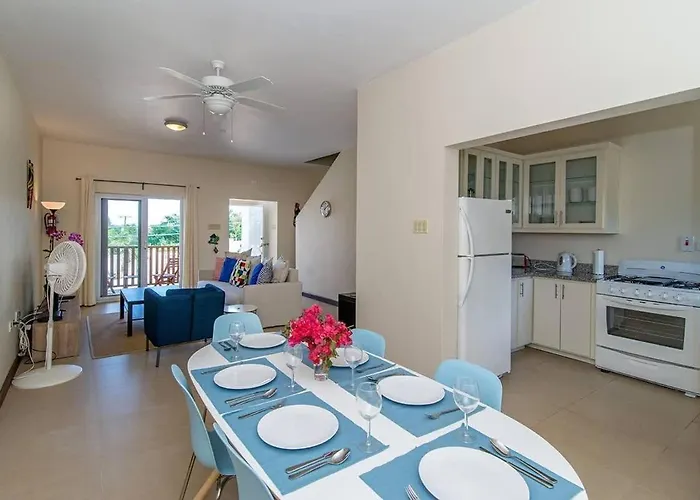 Hospitality Expert Cb Pool Chef Montego Bay